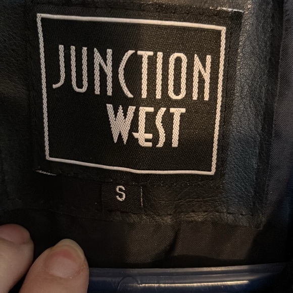 NWOT JUNCTION WEST LADIES LEATHER JACKET - Picture 10 of 10